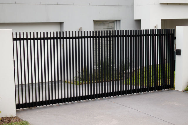 Blade Fencing Panel 50 x 10 50mm Gap 1200 x 2390