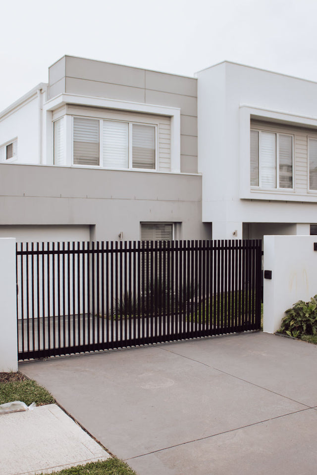 Blade Fencing Panel 50 x 10 50mm Gap 1200 x 2390