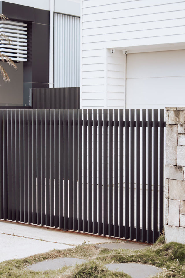 Blade Fencing Panel 50 x 10 50mm Gap 1200 x 2390