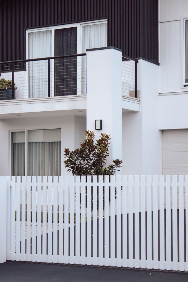 Aluminium Picket Flat Top 1200 x 2435